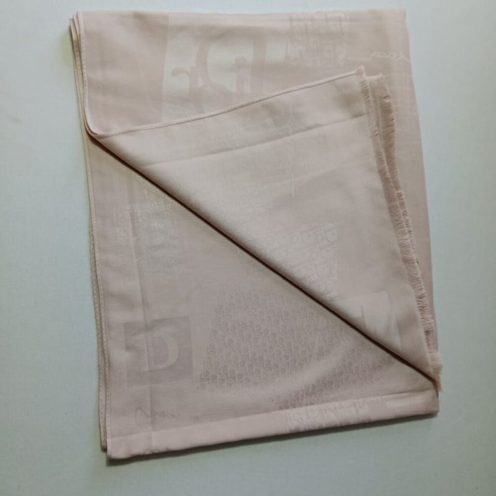 Dior Scarf Shawl Stole Wrap 65% Cashmere 35% Silk Baby Pink Used